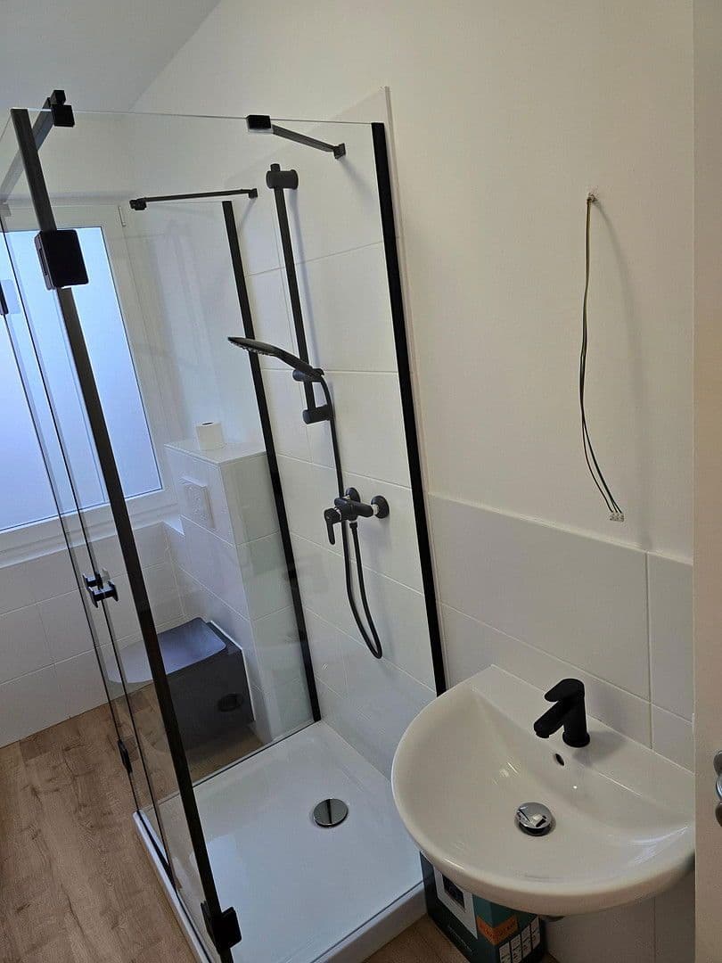 Pronájem bytu 2+1 50 m², Tilsiter Straße 3, Heiligenhaus, Severní Porýní-Vestfálsko Pronájem bytu 2+1 50 m², Tilsiter Straße 3, Heiligenhaus, Severní Porýní-Vestfálsko