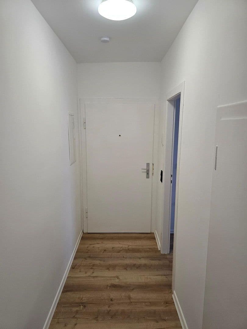 Pronájem bytu 2+1 50 m², Tilsiter Straße 3, Heiligenhaus, Severní Porýní-Vestfálsko Pronájem bytu 2+1 50 m², Tilsiter Straße 3, Heiligenhaus, Severní Porýní-Vestfálsko