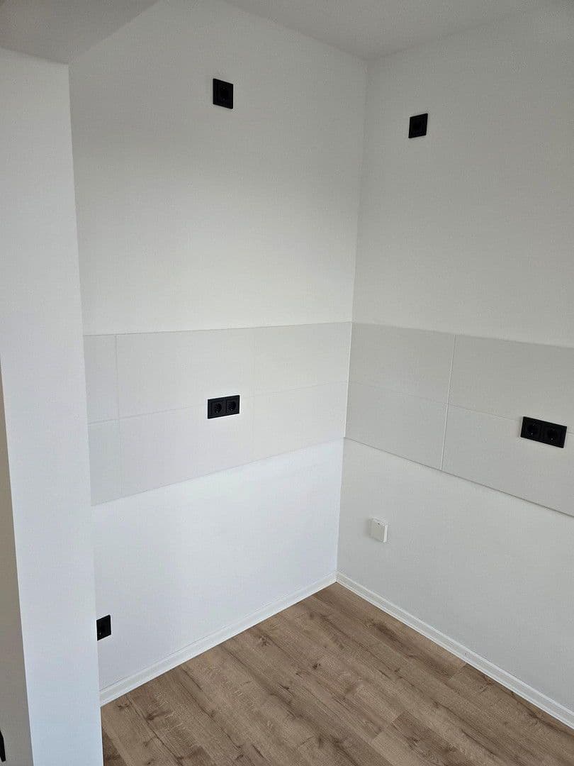 Pronájem bytu 2+1 50 m², Tilsiter Straße 3, Heiligenhaus, Severní Porýní-Vestfálsko Pronájem bytu 2+1 50 m², Tilsiter Straße 3, Heiligenhaus, Severní Porýní-Vestfálsko