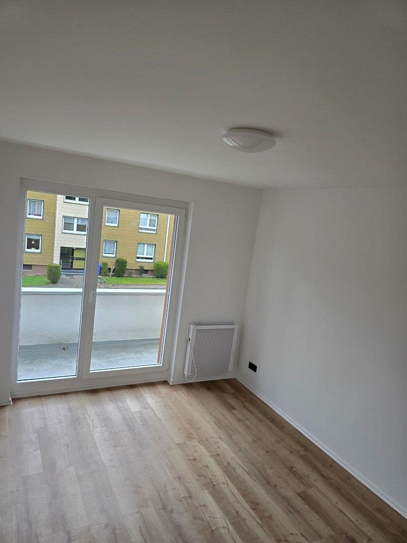 Pronájem bytu 2+1 50 m², Tilsiter Straße 3, Heiligenhaus, Severní Porýní-Vestfálsko Pronájem bytu 2+1 50 m², Tilsiter Straße 3, Heiligenhaus, Severní Porýní-Vestfálsko