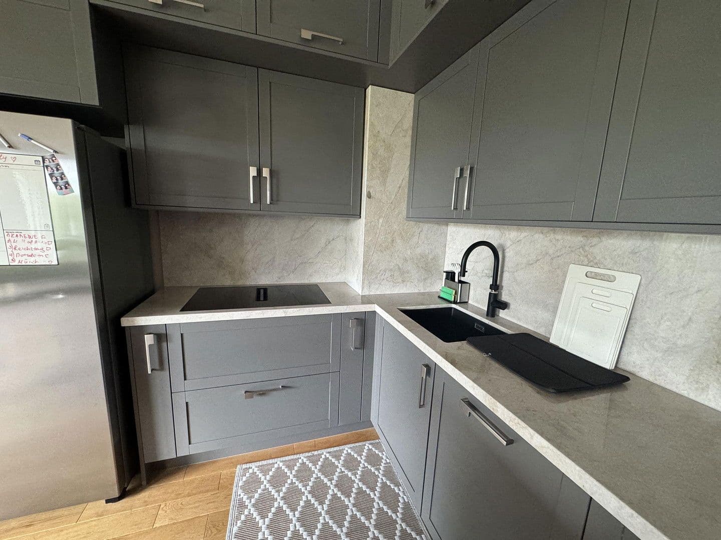 Prodej bytu 3+1 120 m², Charlottenburger Ufer 14, Berlin, Berlín Prodej bytu 3+1 120 m², Charlottenburger Ufer 14, Berlin, Berlín