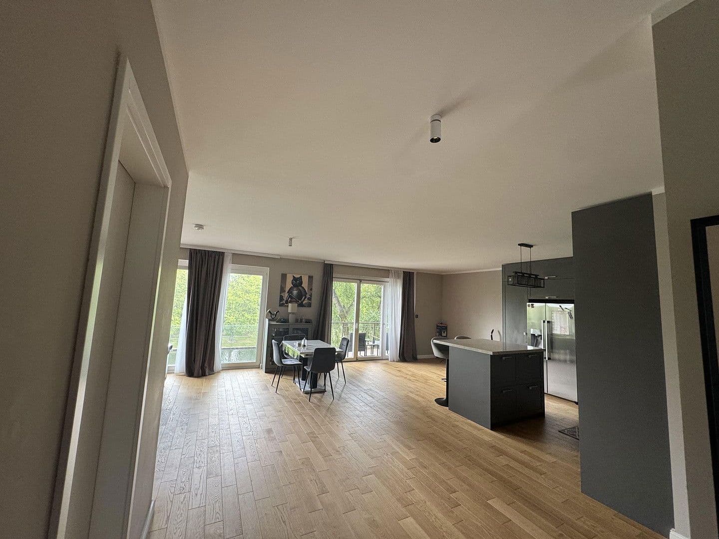 Prodej bytu 3+1 120 m², Charlottenburger Ufer 14, Berlin, Berlín Prodej bytu 3+1 120 m², Charlottenburger Ufer 14, Berlin, Berlín