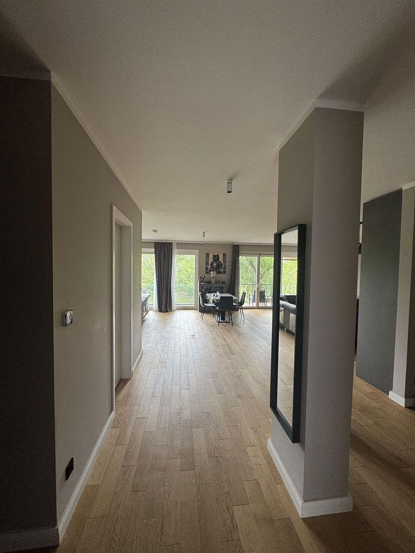 Prodej bytu 3+1 120 m², Charlottenburger Ufer 14, Berlin, Berlín Prodej bytu 3+1 120 m², Charlottenburger Ufer 14, Berlin, Berlín