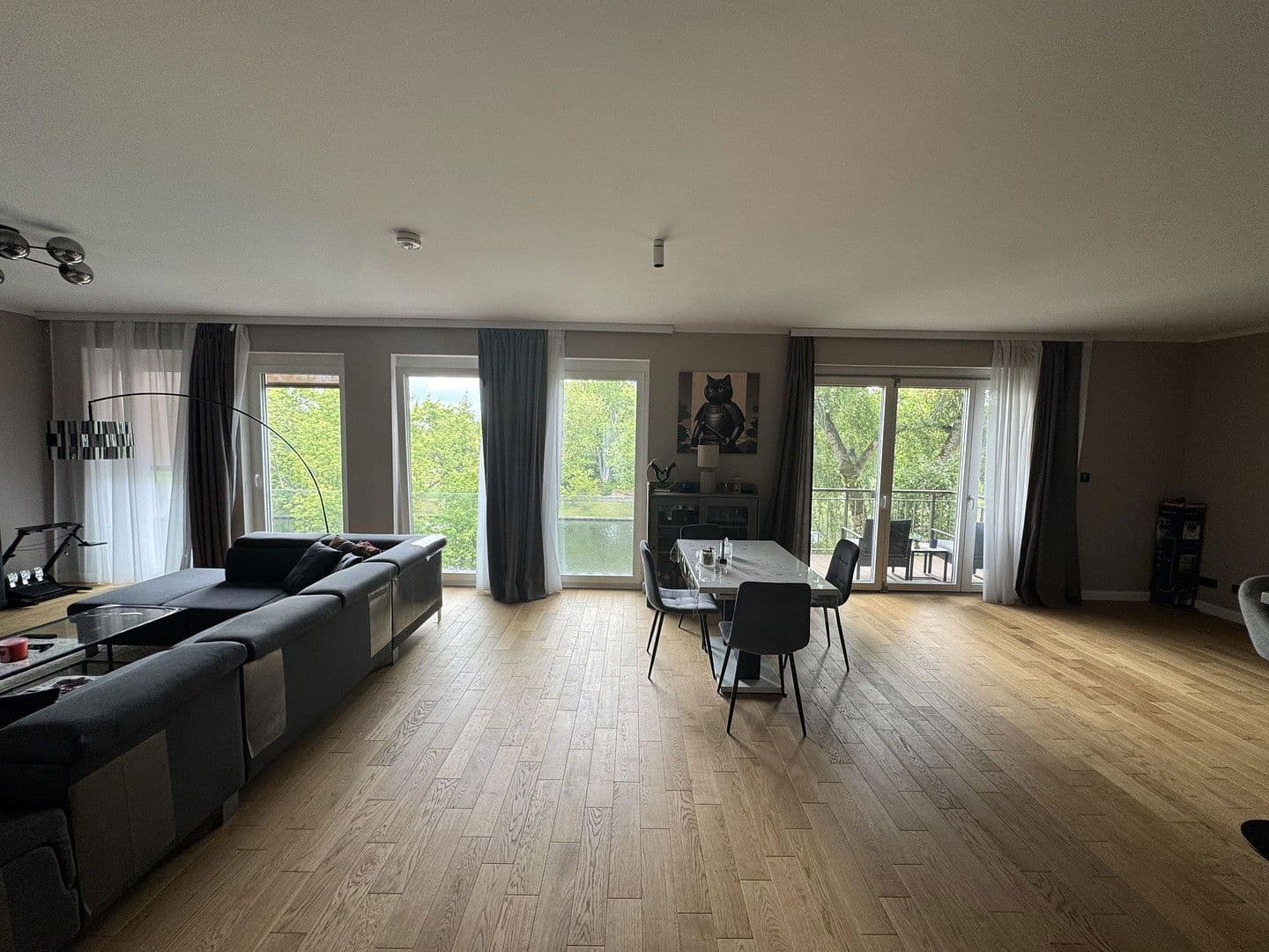 Prodej bytu 3+1 120 m², Charlottenburger Ufer 14, Berlin, Berlín Prodej bytu 3+1 120 m², Charlottenburger Ufer 14, Berlin, Berlín