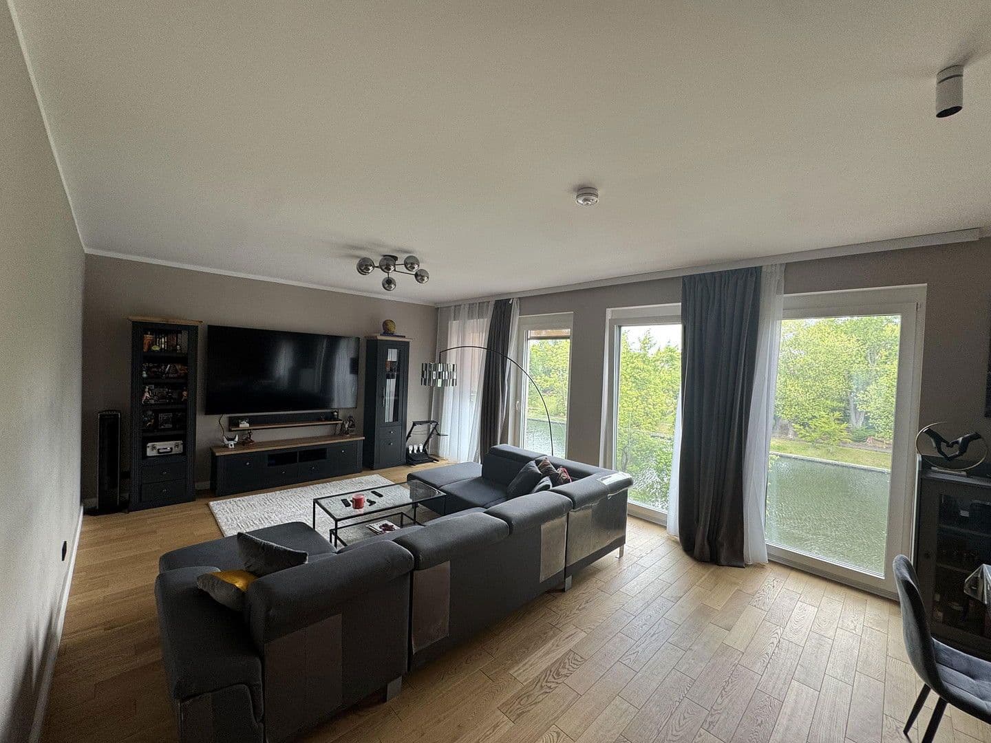 Prodej bytu 3+1 120 m², Charlottenburger Ufer 14, Berlin, Berlín Prodej bytu 3+1 120 m², Charlottenburger Ufer 14, Berlin, Berlín