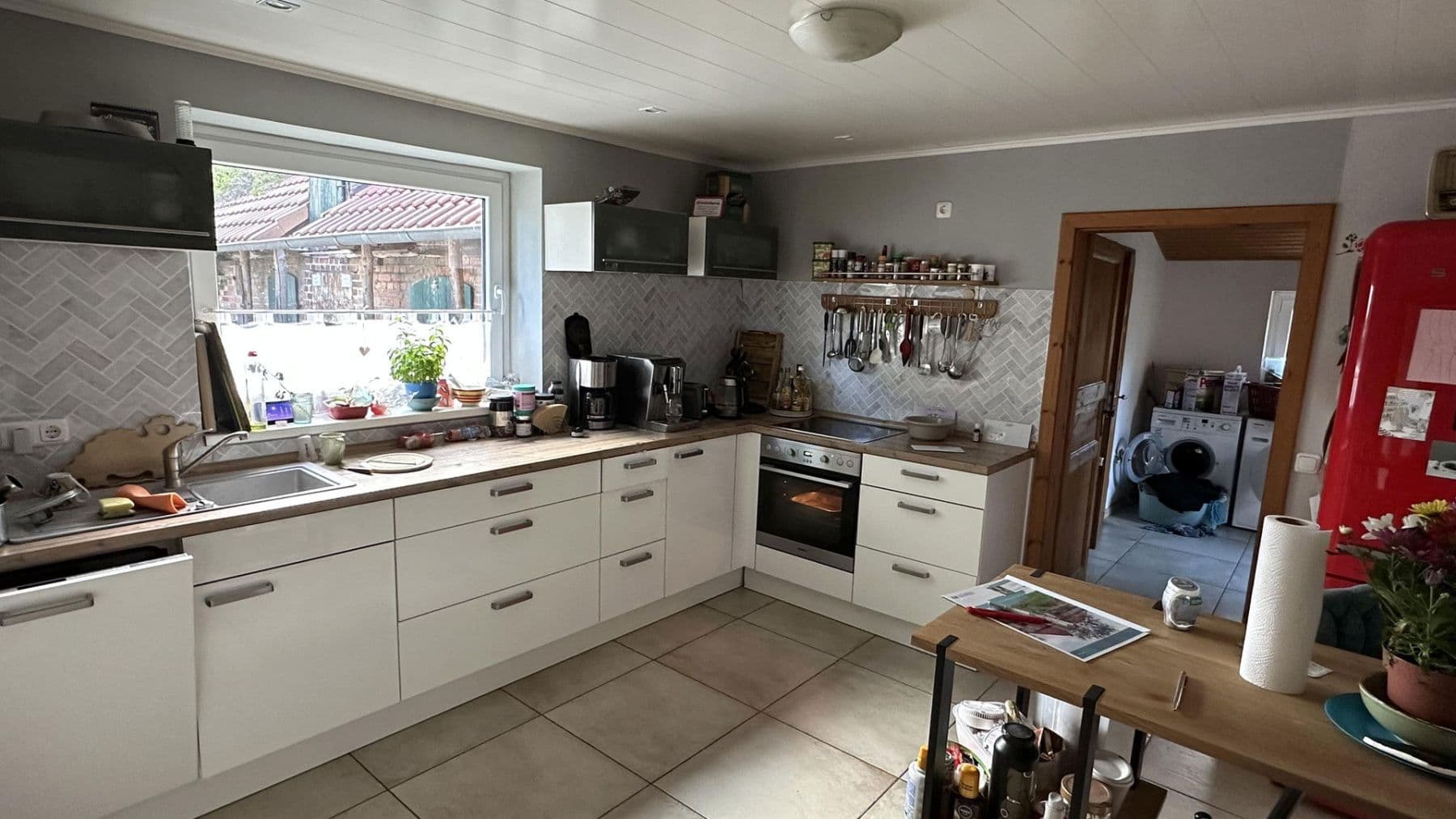 Prodej domu 200 m², pozemek 1.500 m², Rötgesbüttel, Dolní Sasko Prodej domu 200 m², pozemek 1.500 m², Rötgesbüttel, Dolní Sasko