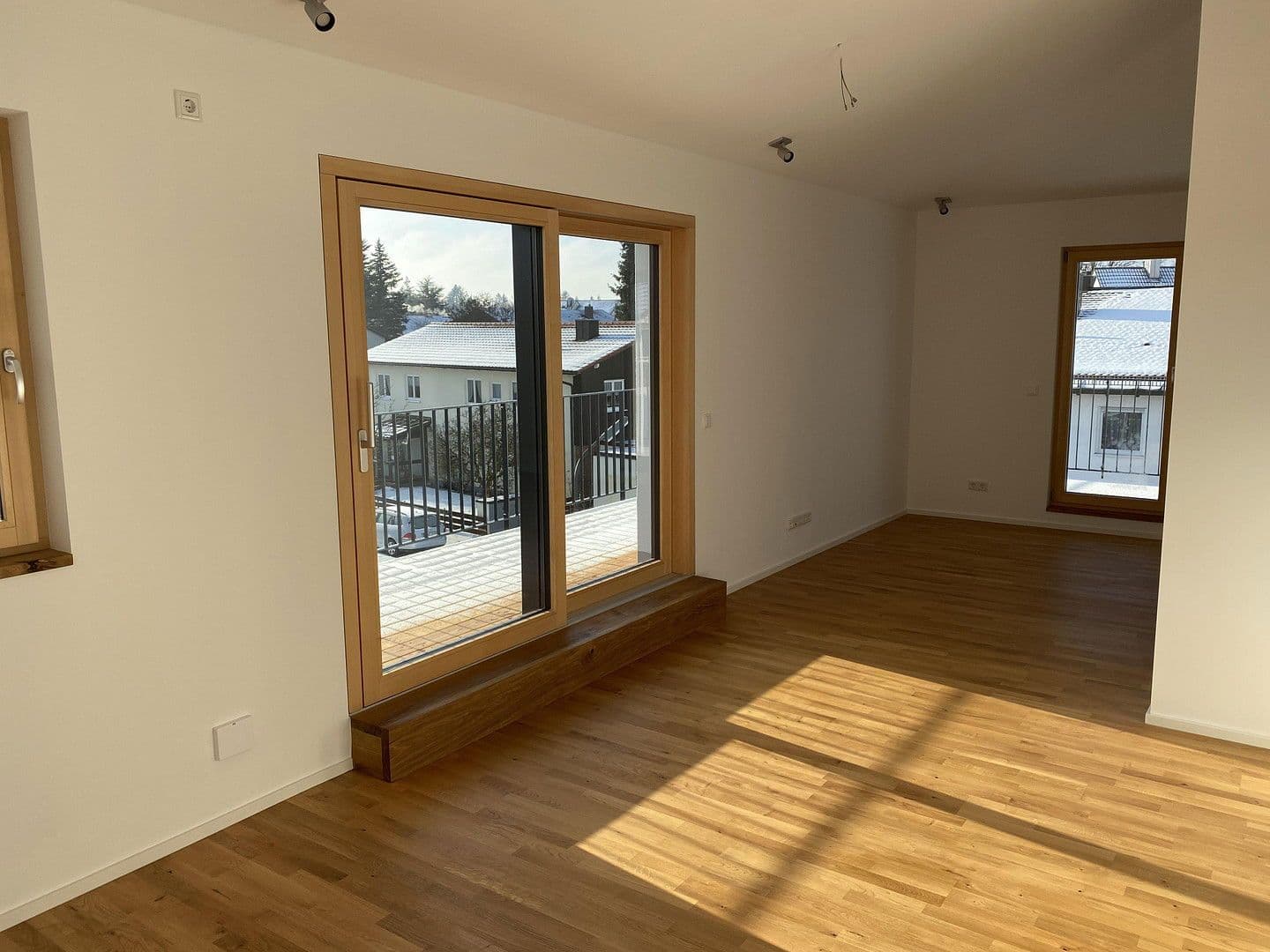 Pronájem bytu 3+1 86 m², Neusatzer Straße 5, München, Bavorsko Pronájem bytu 3+1 86 m², Neusatzer Straße 5, München, Bavorsko