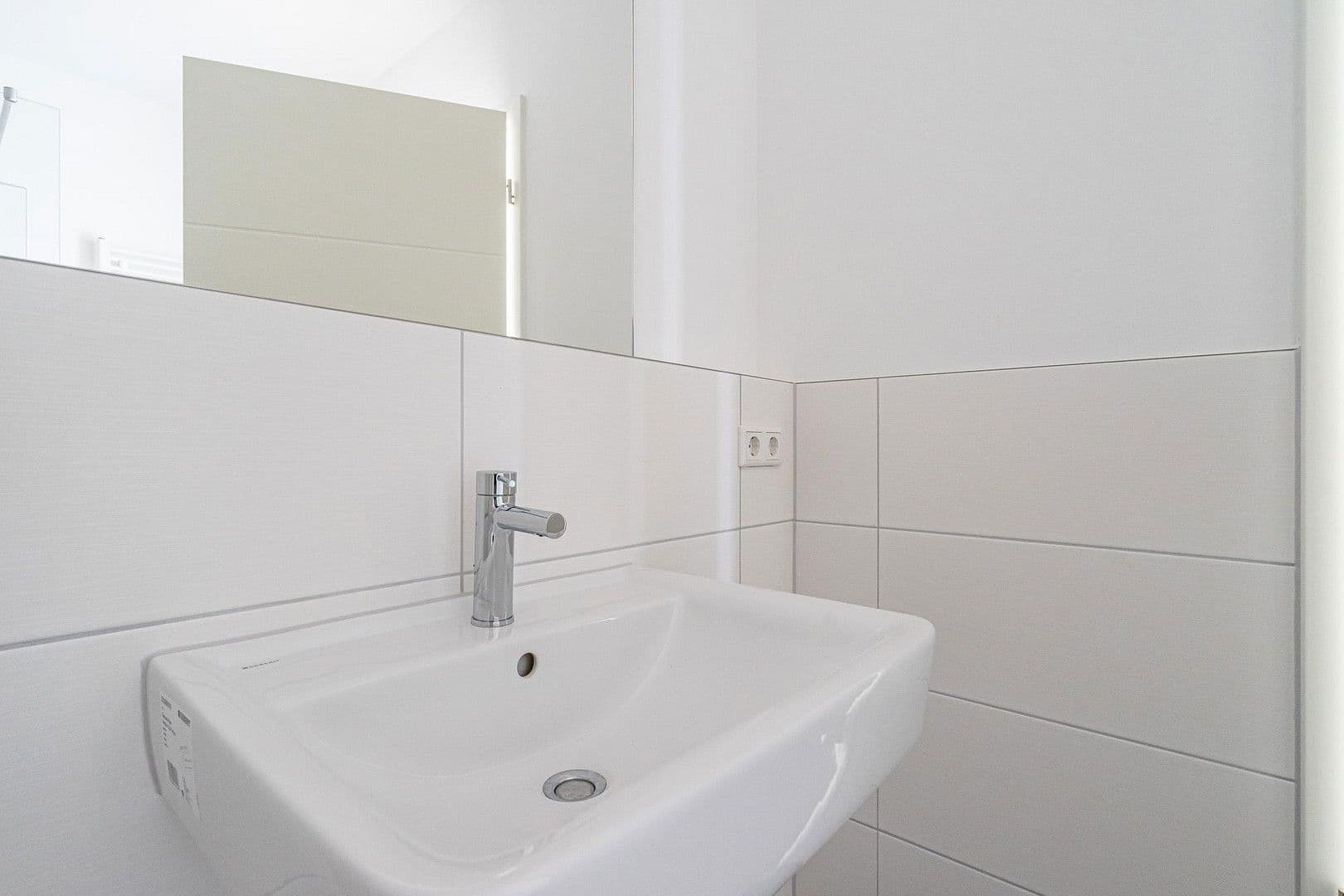 Pronájem bytu 2+1 63 m², Straße am Berg 19f, Bentwisch, Mecklenburg-Vorpommern Pronájem bytu 2+1 63 m², Straße am Berg 19f, Bentwisch, Mecklenburg-Vorpommern