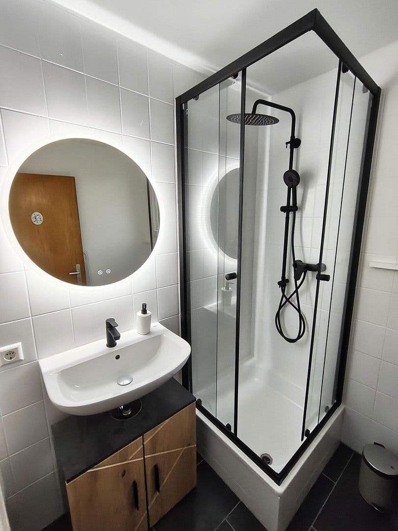 Pronájem bytu 2+1 50 m², Grenzach-Wyhlen, Bádensko-Württembersko Pronájem bytu 2+1 50 m², Grenzach-Wyhlen, Bádensko-Württembersko