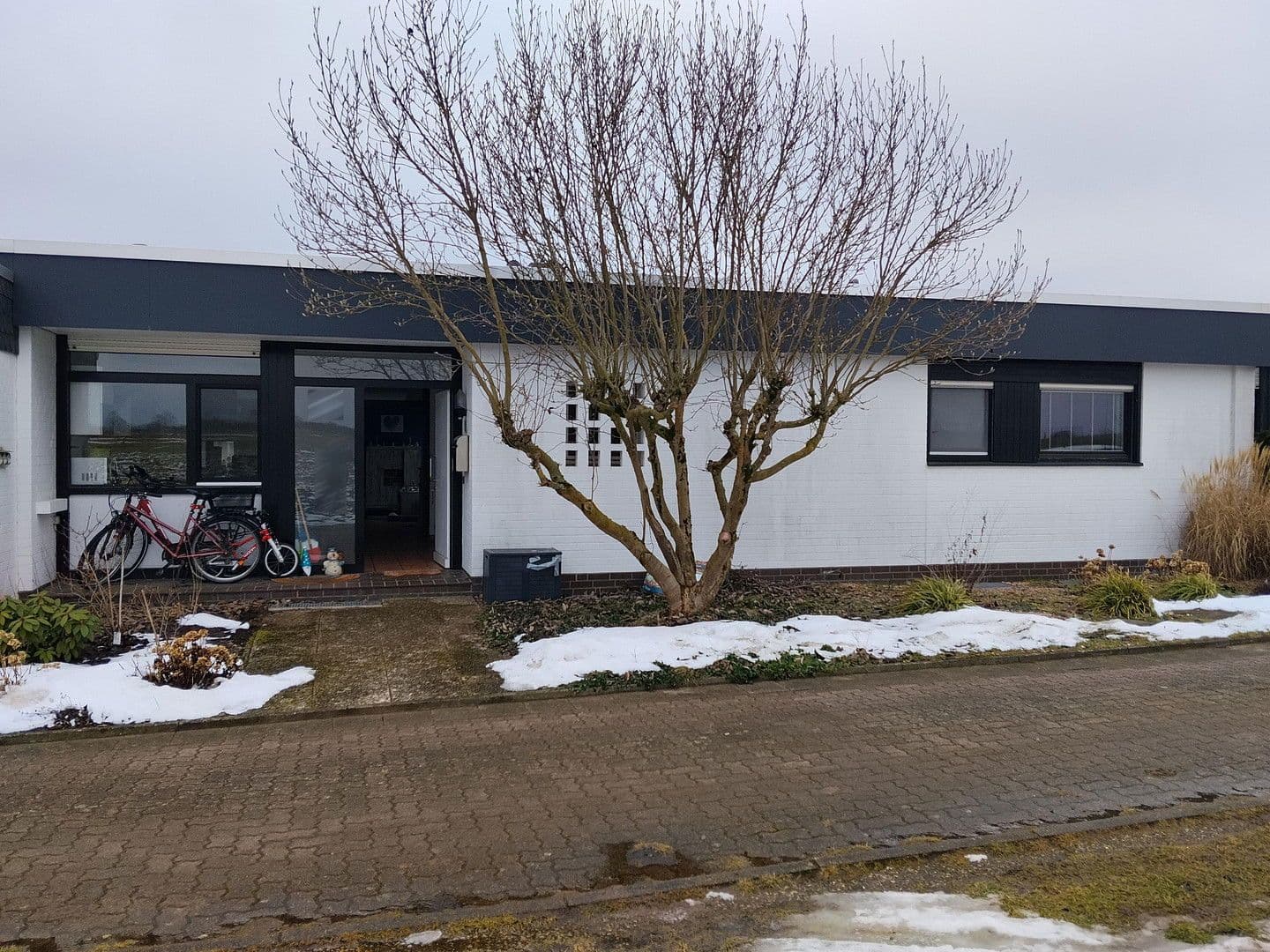 Prodej domu 117 m², pozemek 382 m², Erich-Kästner-Str. 31, Wunstorf, Dolní Sasko Prodej domu 117 m², pozemek 382 m², Erich-Kästner-Str. 31, Wunstorf, Dolní Sasko