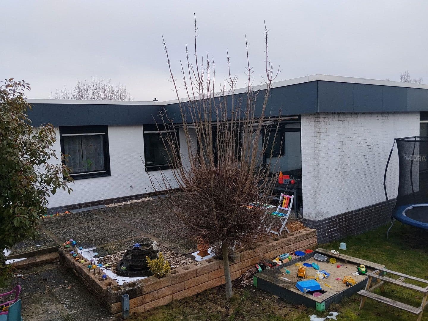 Prodej domu 117 m², pozemek 382 m², Erich-Kästner-Str. 31, Wunstorf, Dolní Sasko Prodej domu 117 m², pozemek 382 m², Erich-Kästner-Str. 31, Wunstorf, Dolní Sasko