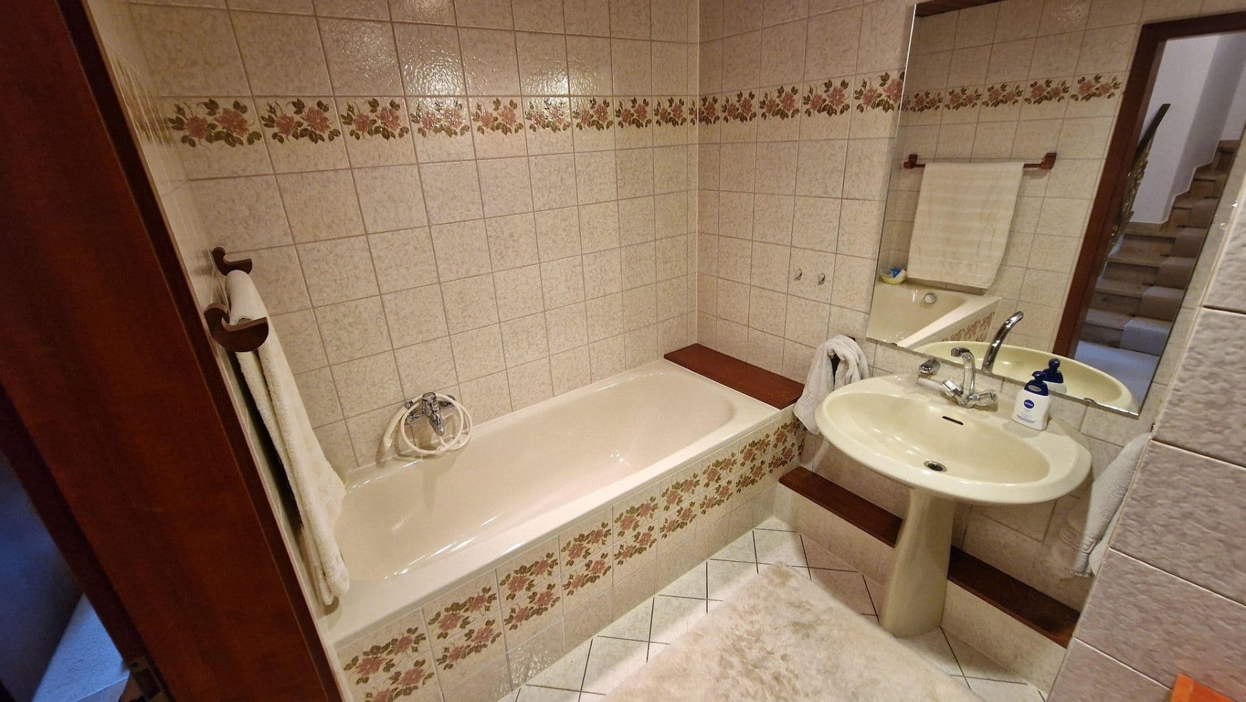 Prodej domu 184 m², pozemek 1.045 m², Schulstraße, Königswinter, Severní Porýní-Vestfálsko Prodej domu 184 m², pozemek 1.045 m², Schulstraße, Königswinter, Severní Porýní-Vestfálsko