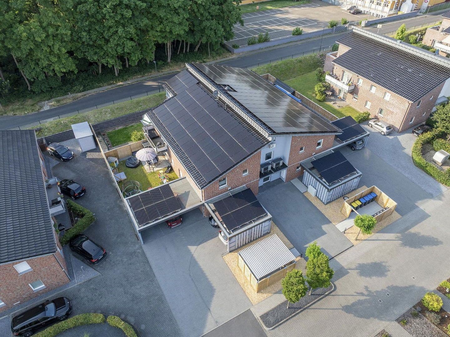 Pronájem bytu 3+1 100 m², Bergmannsweg 76, Baesweiler, Severní Porýní-Vestfálsko Pronájem bytu 3+1 100 m², Bergmannsweg 76, Baesweiler, Severní Porýní-Vestfálsko