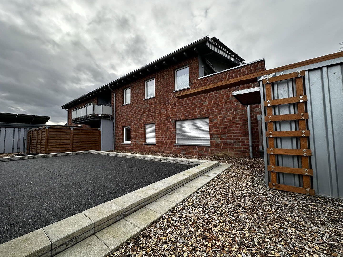 Pronájem bytu 3+1 100 m², Bergmannsweg 76, Baesweiler, Severní Porýní-Vestfálsko Pronájem bytu 3+1 100 m², Bergmannsweg 76, Baesweiler, Severní Porýní-Vestfálsko