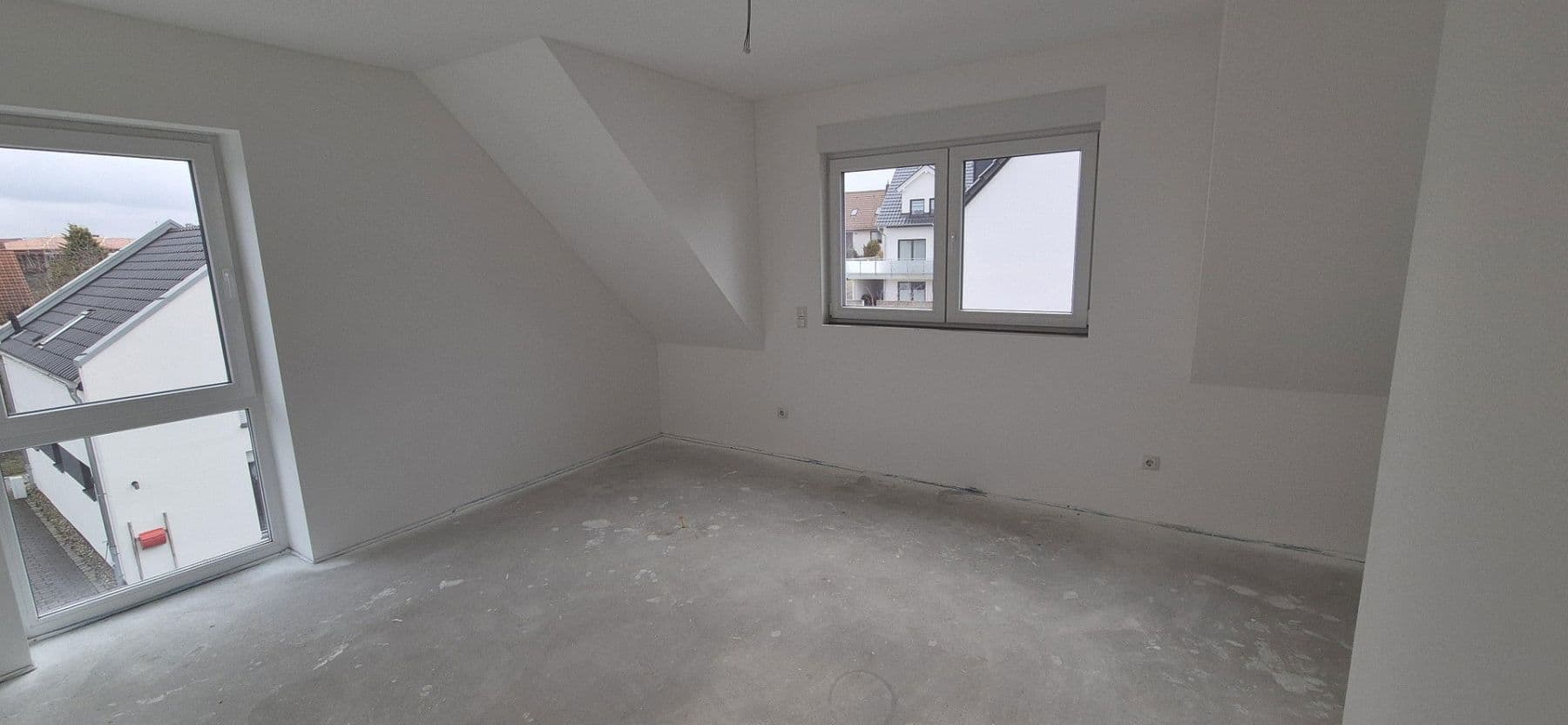 Pronájem domu 140 m², pozemek 100 m², Veckerhagenerstr. 4, Fuldatal, Hessen Pronájem domu 140 m², pozemek 100 m², Veckerhagenerstr. 4, Fuldatal, Hessen