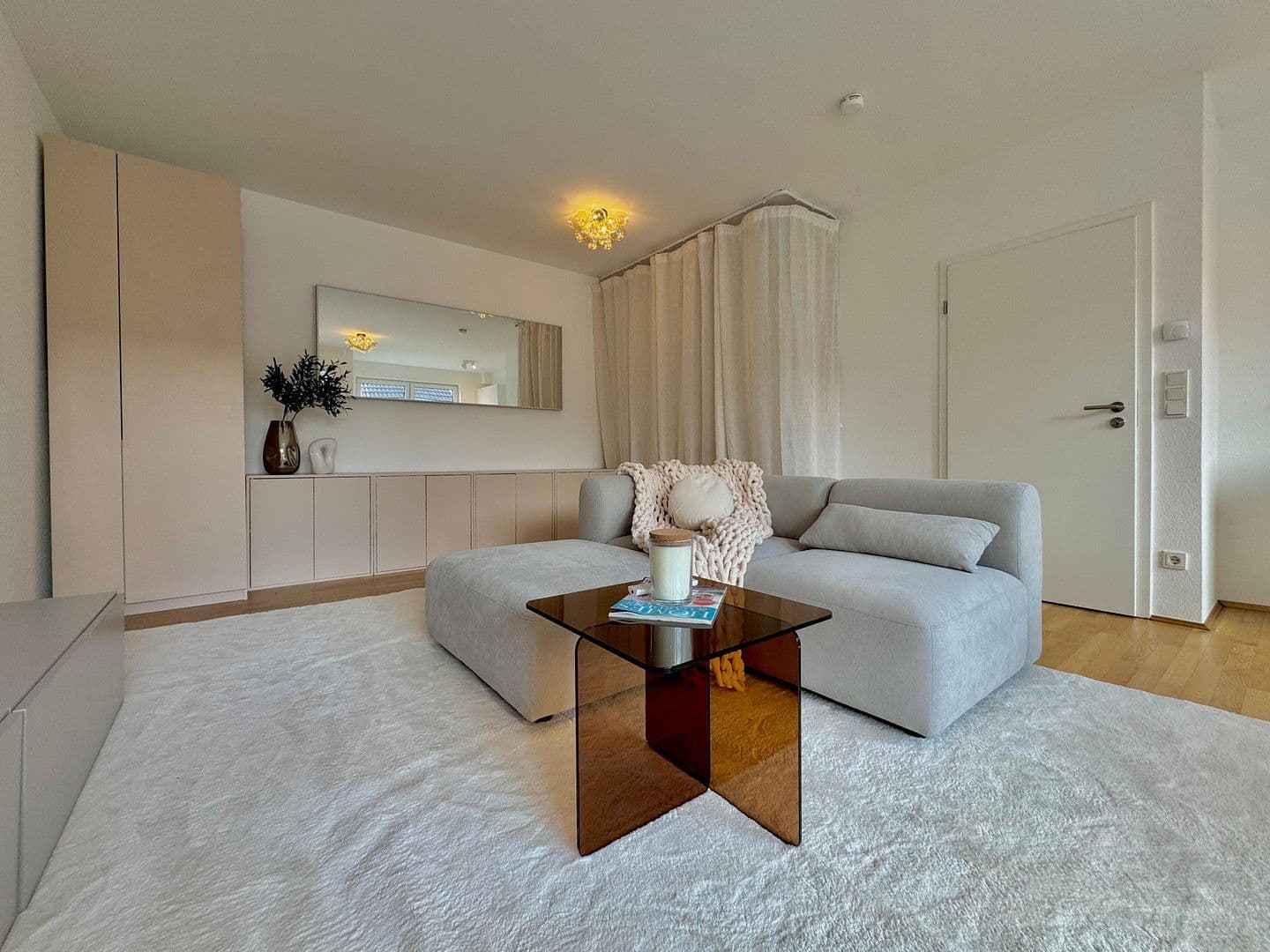 Pronájem bytu 1+1 45 m², Endenicher Str. 308, Bonn, Severní Porýní-Vestfálsko Pronájem bytu 1+1 45 m², Endenicher Str. 308, Bonn, Severní Porýní-Vestfálsko