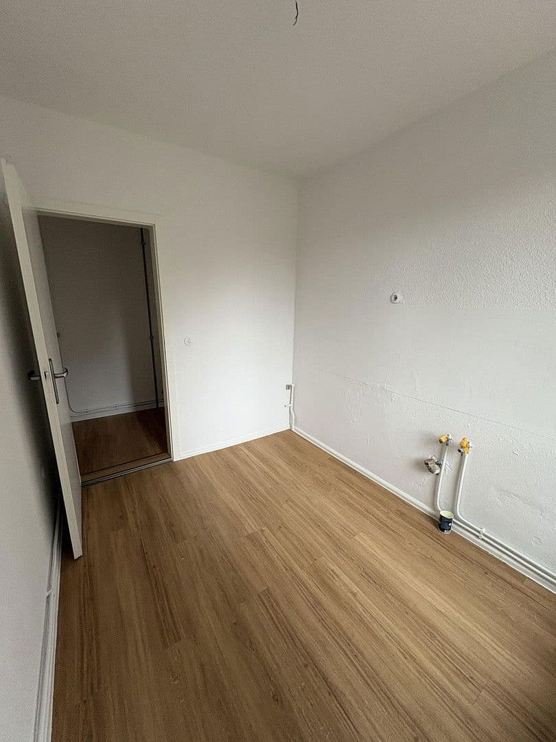 Pronájem bytu 1+1 36 m², Rüdersdorfer Straße 26, Woltersdorf, Braniborsko Pronájem bytu 1+1 36 m², Rüdersdorfer Straße 26, Woltersdorf, Braniborsko