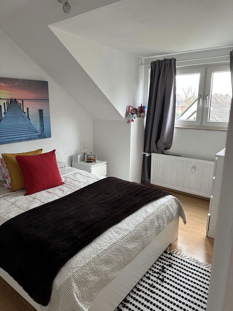 Prodej bytu 2+1 48 m², Bergisch Gladbach, Severní Porýní-Vestfálsko Prodej bytu 2+1 48 m², Bergisch Gladbach, Severní Porýní-Vestfálsko