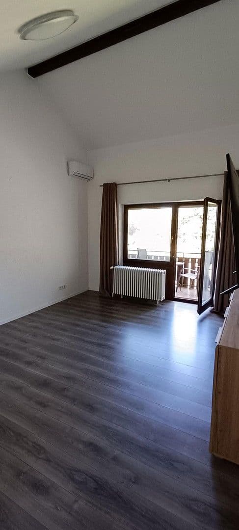 Prodej domu 240 m², pozemek 781 m², Bretten, Bádensko-Württembersko Prodej domu 240 m², pozemek 781 m², Bretten, Bádensko-Württembersko