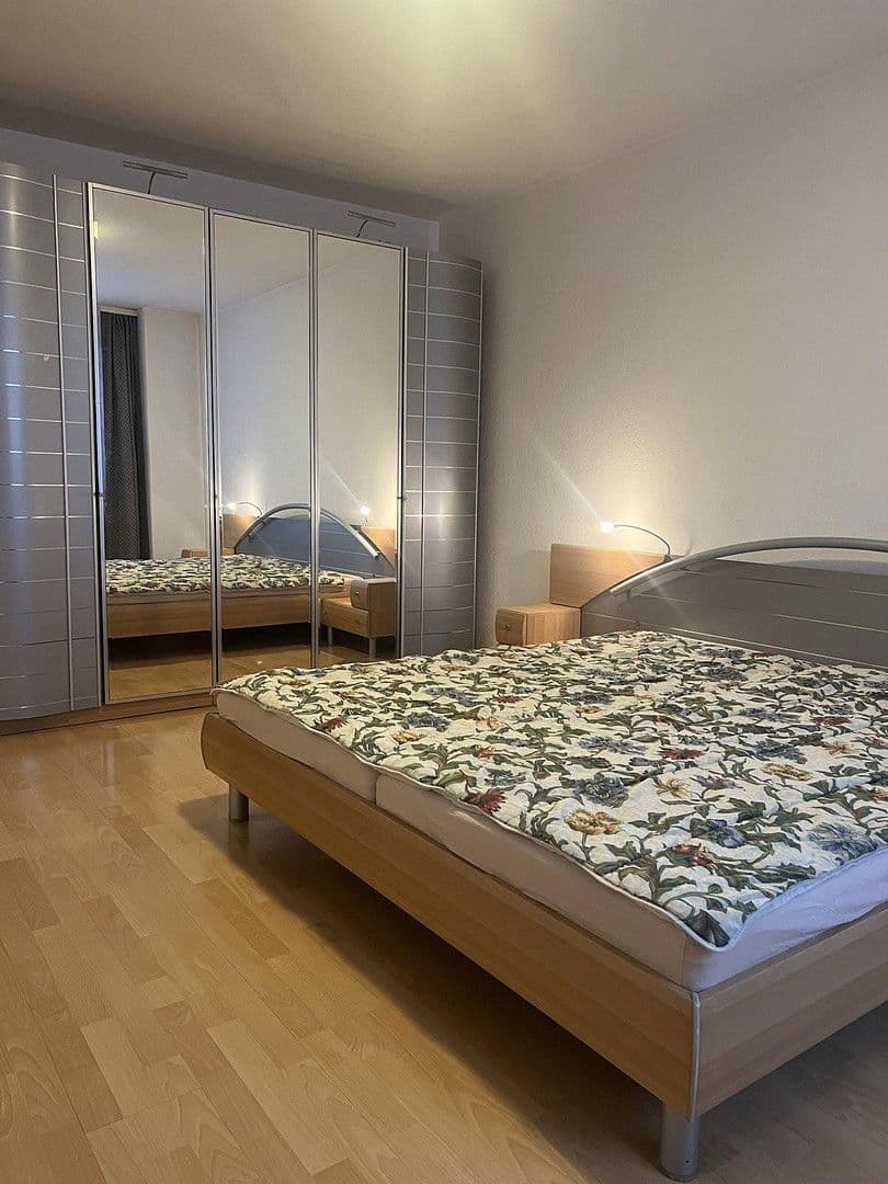 Pronájem bytu 2+1 70 m², Oederweg, FRANKFURT AM MAIN, Hessen Pronájem bytu 2+1 70 m², Oederweg, FRANKFURT AM MAIN, Hessen