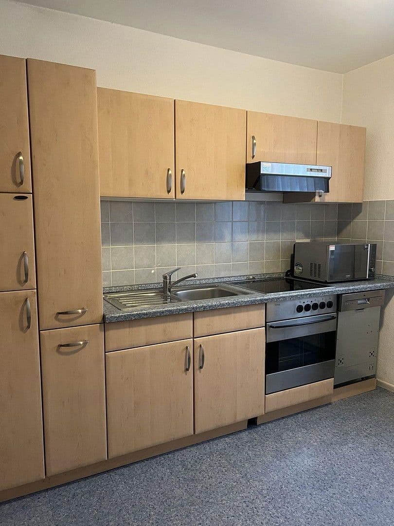 Pronájem bytu 2+1 70 m², Oederweg, FRANKFURT AM MAIN, Hessen Pronájem bytu 2+1 70 m², Oederweg, FRANKFURT AM MAIN, Hessen