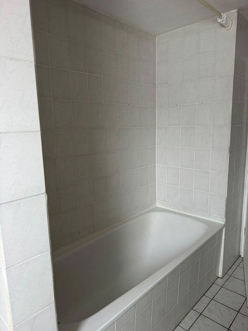 Pronájem domu 69 m², pozemek 432 m², Dannhäuser Brink 12, Bad Gandersheim, Dolní Sasko Pronájem domu 69 m², pozemek 432 m², Dannhäuser Brink 12, Bad Gandersheim, Dolní Sasko