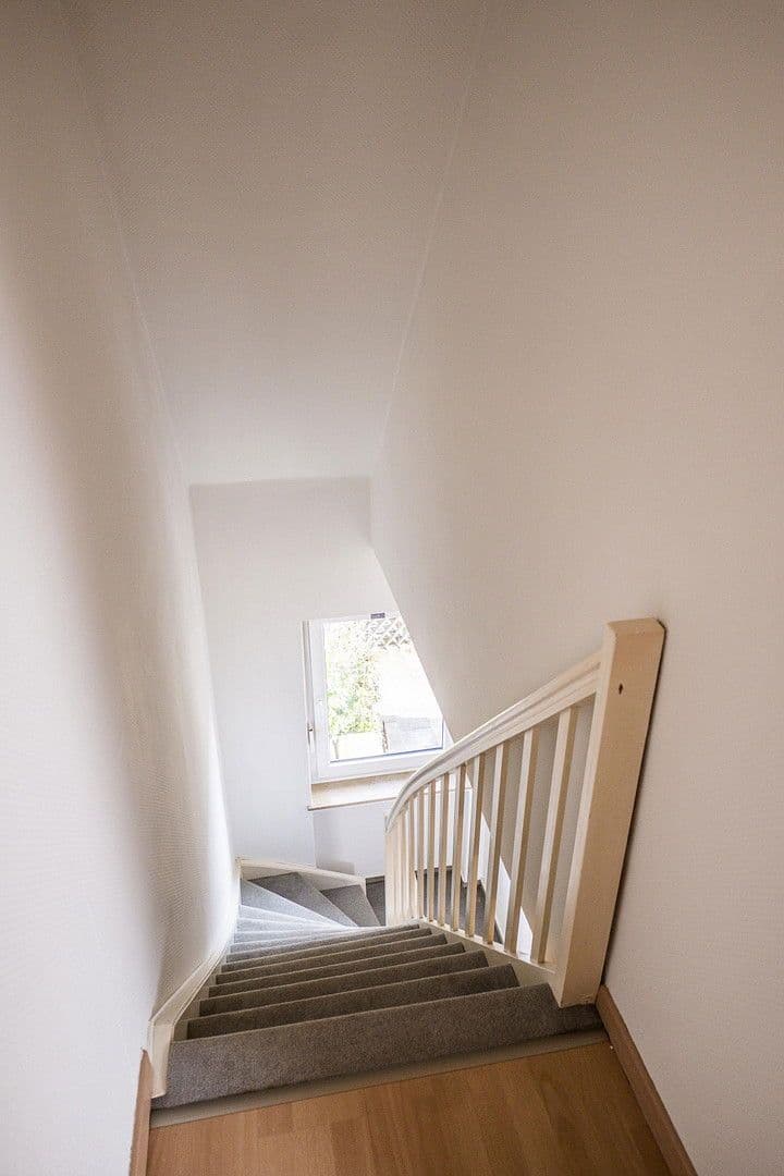 Prodej domu 95 m², pozemek 140 m², Stuhr, Dolní Sasko Prodej domu 95 m², pozemek 140 m², Stuhr, Dolní Sasko