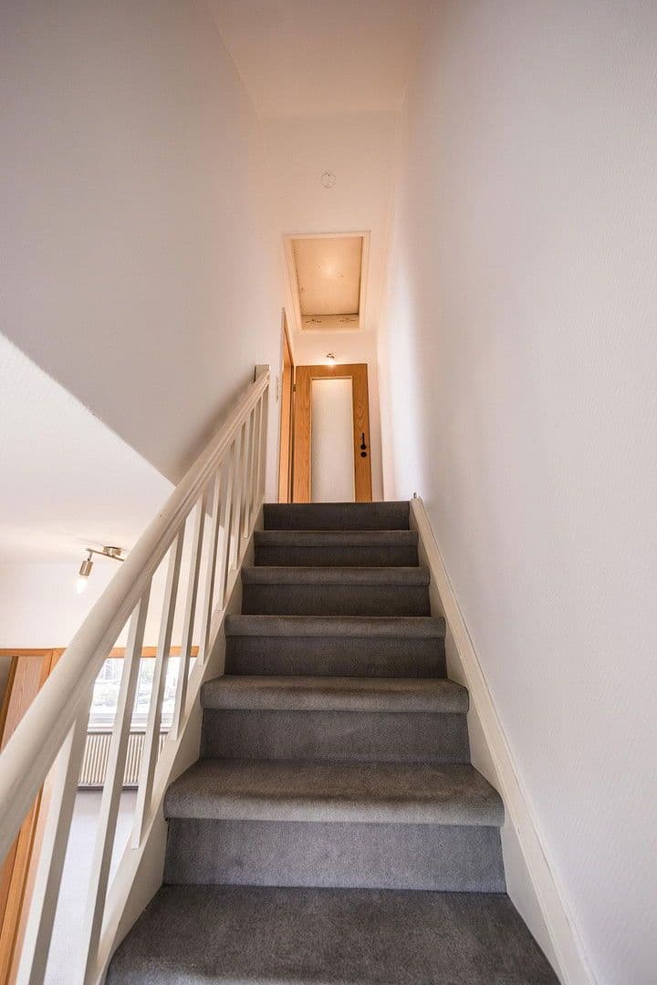 Prodej domu 95 m², pozemek 140 m², Stuhr, Dolní Sasko Prodej domu 95 m², pozemek 140 m², Stuhr, Dolní Sasko