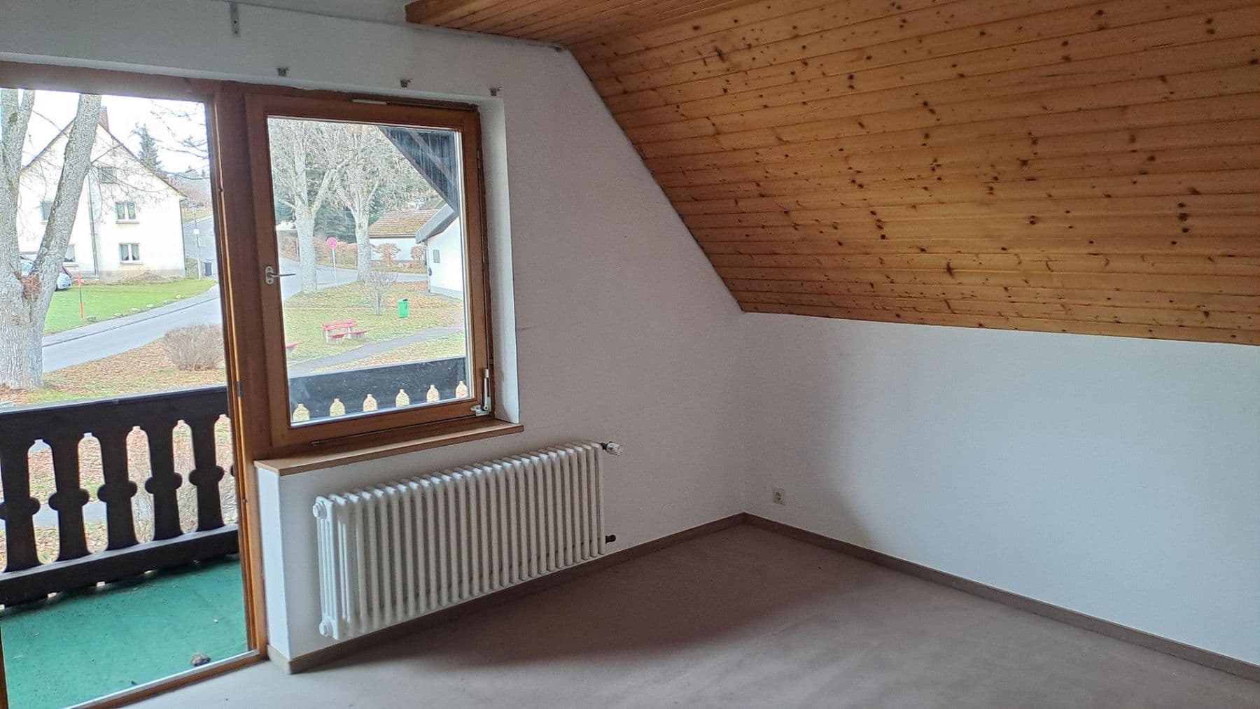 Prodej domu 436 m², pozemek 1.970 m², Erlenbachweg 22, Lenzkirch, Bádensko-Württembersko Prodej domu 436 m², pozemek 1.970 m², Erlenbachweg 22, Lenzkirch, Bádensko-Württembersko