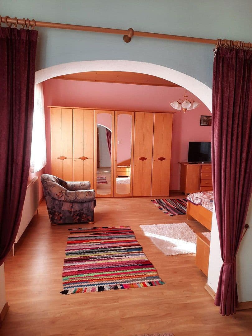 Prodej domu 108 m², pozemek 1.612 m², Hauptstraße, Rabensburg, Dolní Rakousko Prodej domu 108 m², pozemek 1.612 m², Hauptstraße, Rabensburg, Dolní Rakousko