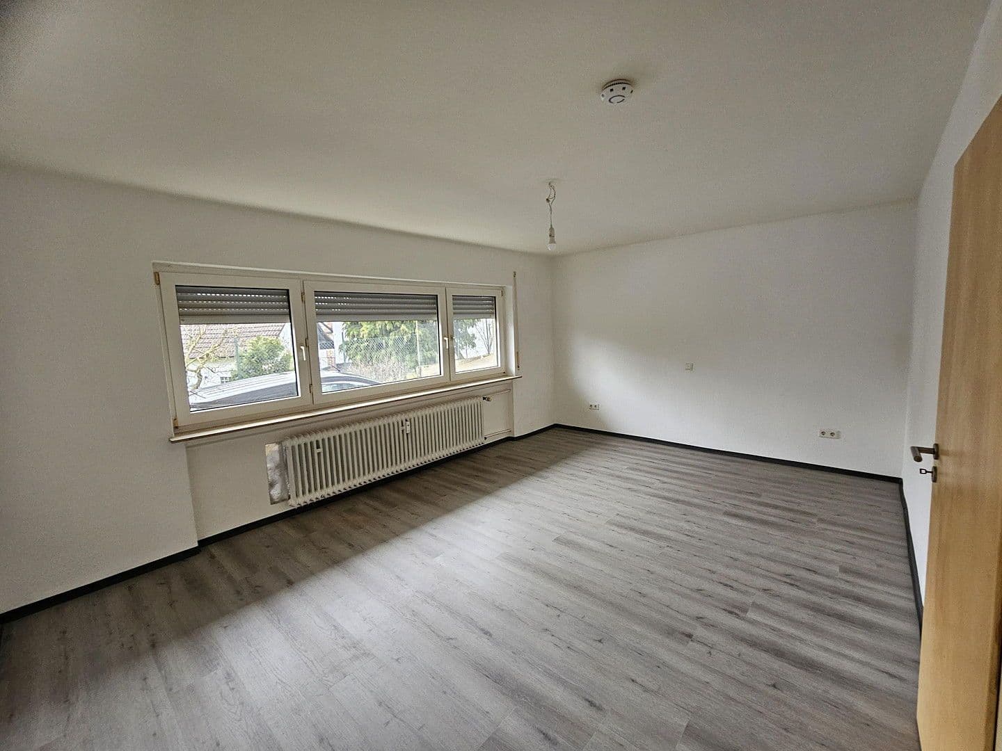 Pronájem bytu 2+1 80 m², Am Sportfeld 8, Freigericht, Hessen Pronájem bytu 2+1 80 m², Am Sportfeld 8, Freigericht, Hessen