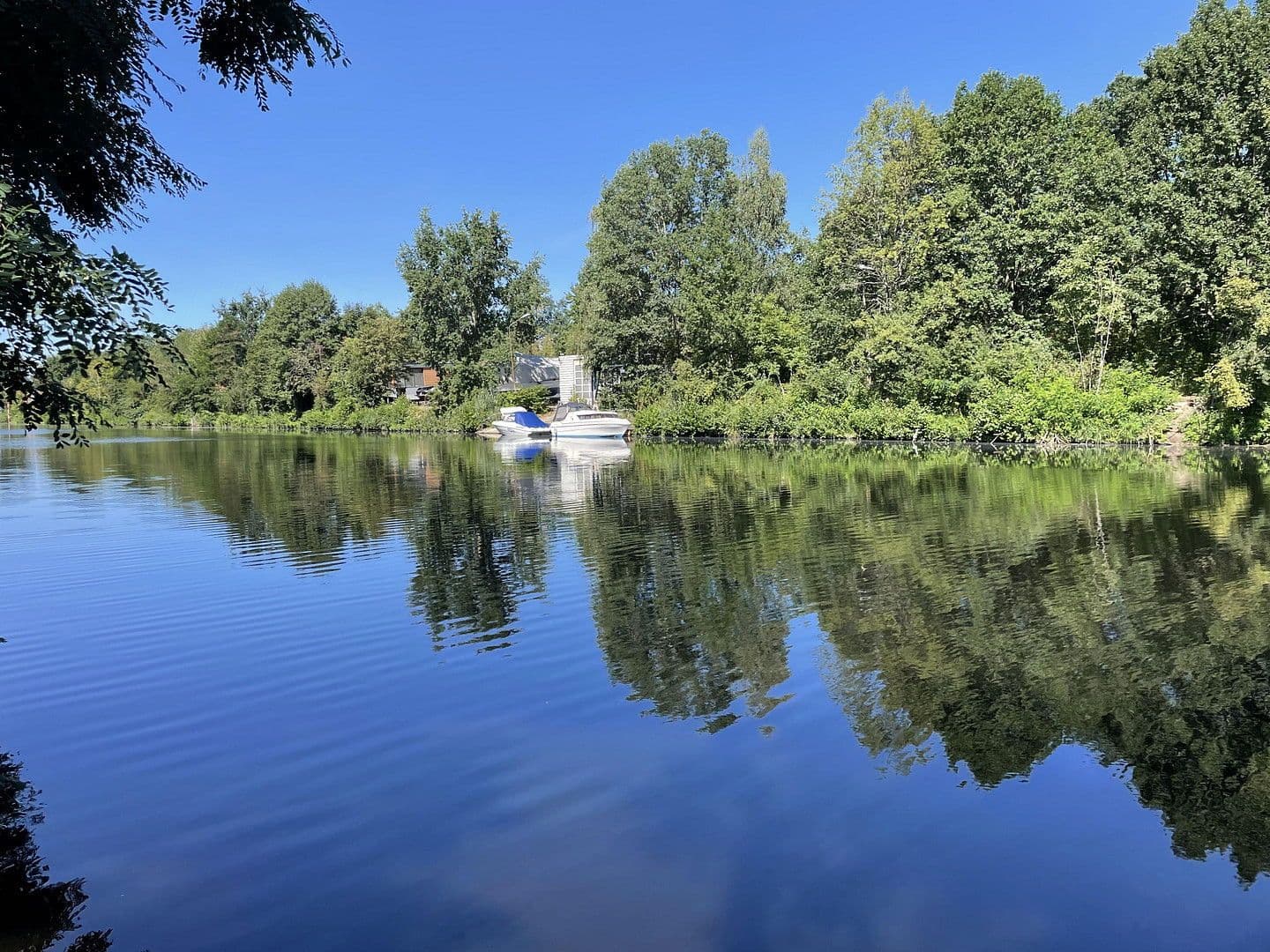 Prodej pozemku 750 m², Berlin, Berlín Prodej pozemku 750 m², Berlin, Berlín