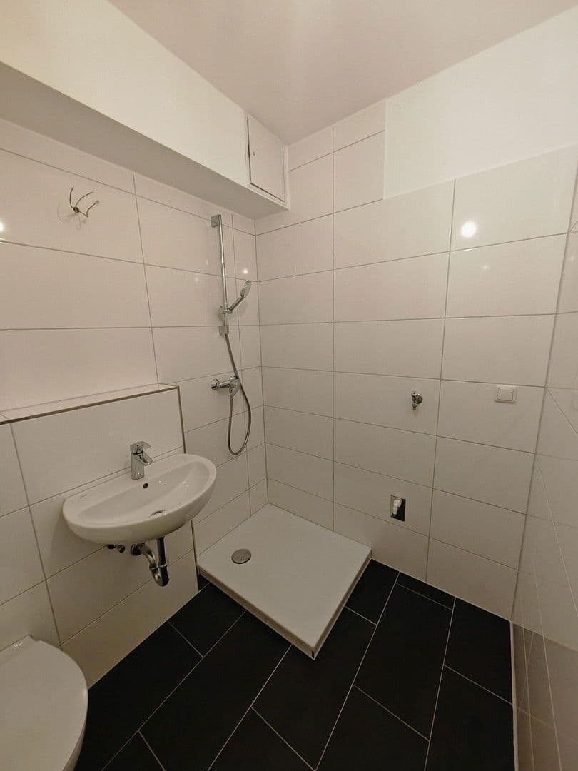 Pronájem bytu 2+1 55 m², Wendelsweg 107, Frankfurt, Hessen Pronájem bytu 2+1 55 m², Wendelsweg 107, Frankfurt, Hessen