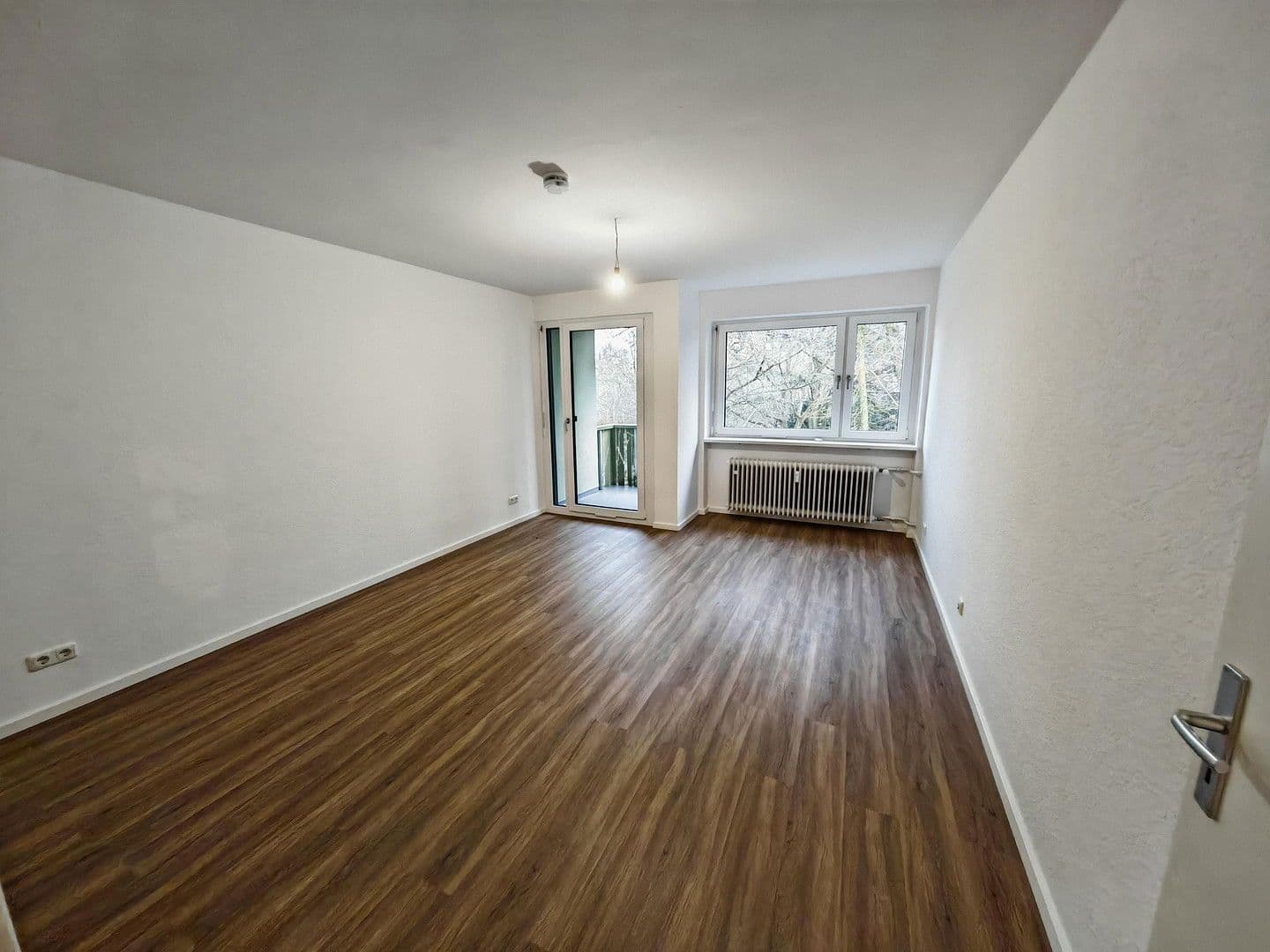Pronájem bytu 2+1 55 m², Wendelsweg 107, Frankfurt, Hessen Pronájem bytu 2+1 55 m², Wendelsweg 107, Frankfurt, Hessen