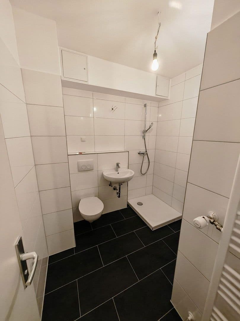 Pronájem bytu 2+1 55 m², Wendelsweg 107, Frankfurt, Hessen Pronájem bytu 2+1 55 m², Wendelsweg 107, Frankfurt, Hessen