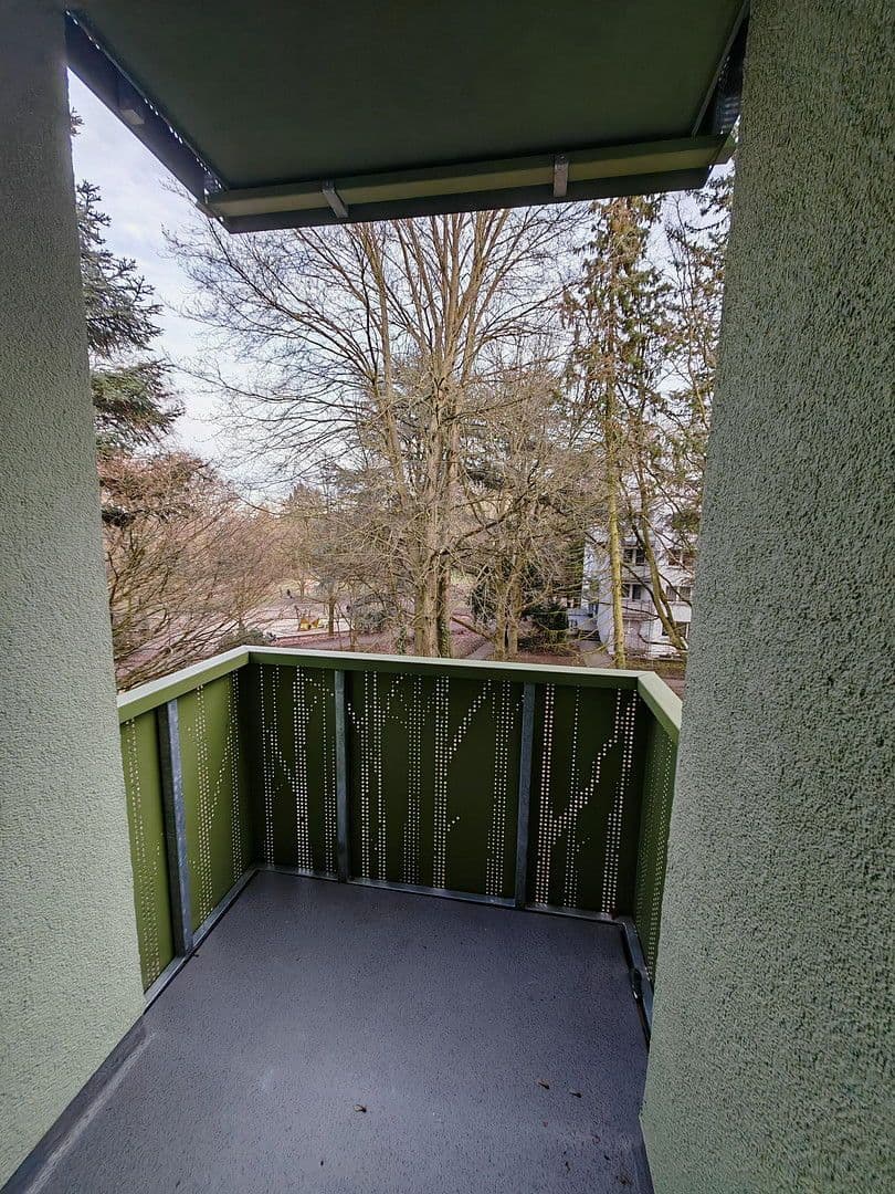 Pronájem bytu 2+1 55 m², Wendelsweg 107, Frankfurt, Hessen Pronájem bytu 2+1 55 m², Wendelsweg 107, Frankfurt, Hessen