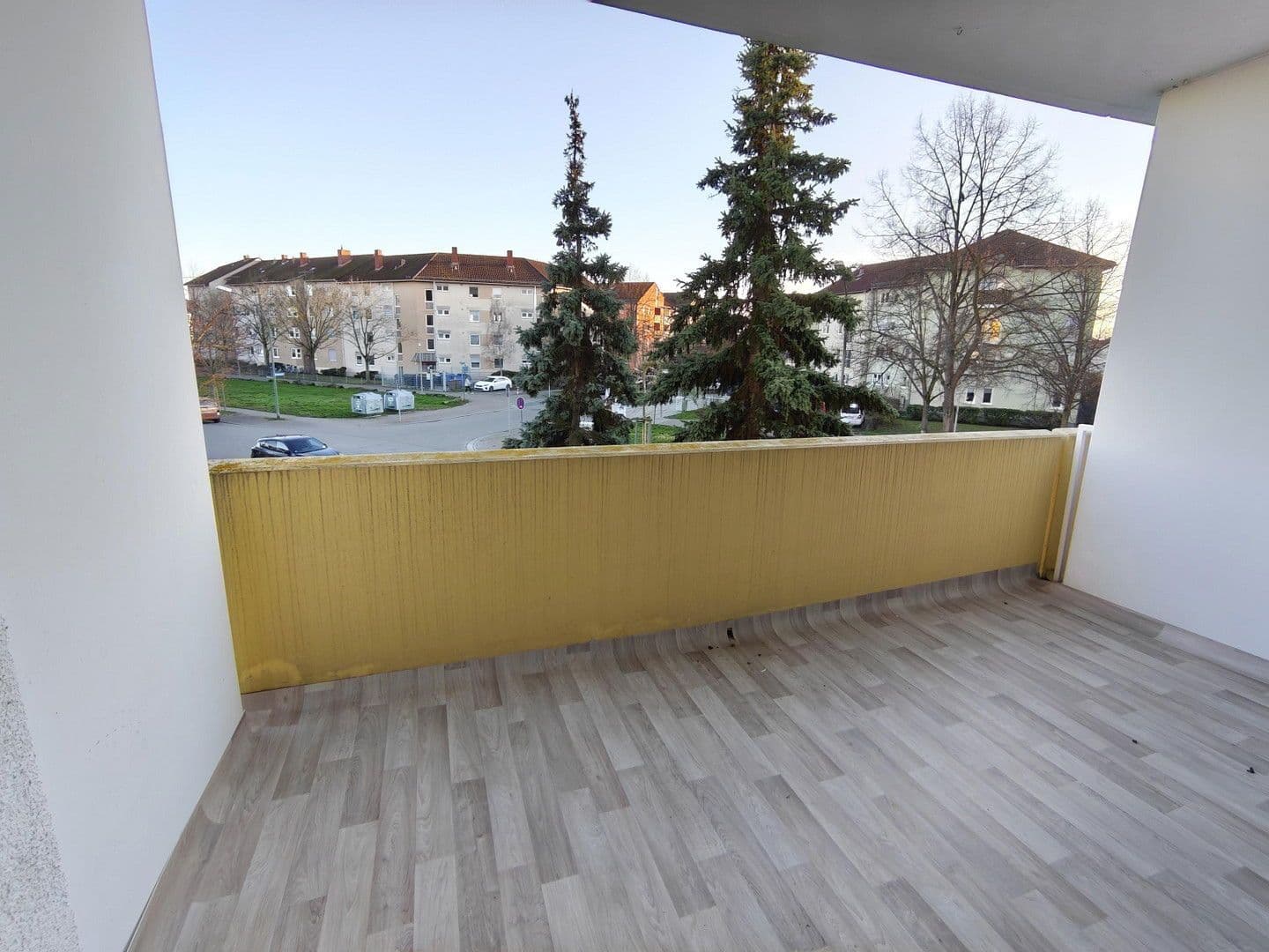 Pronájem bytu 1+1 46 m², Giselherplatz 2, Ludwigshafen-Edigheim, Porýní-Falc Pronájem bytu 1+1 46 m², Giselherplatz 2, Ludwigshafen-Edigheim, Porýní-Falc