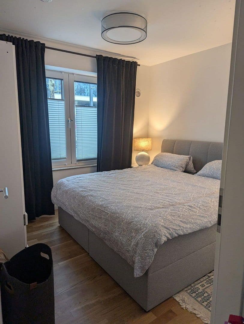 Pronájem bytu 3+1 77 m², Köln, Severní Porýní-Vestfálsko Pronájem bytu 3+1 77 m², Köln, Severní Porýní-Vestfálsko