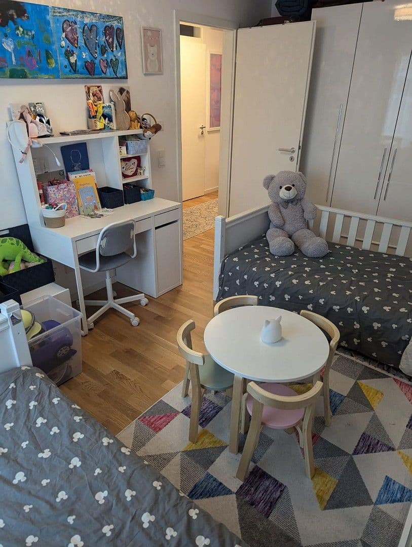 Pronájem bytu 3+1 77 m², Köln, Severní Porýní-Vestfálsko Pronájem bytu 3+1 77 m², Köln, Severní Porýní-Vestfálsko