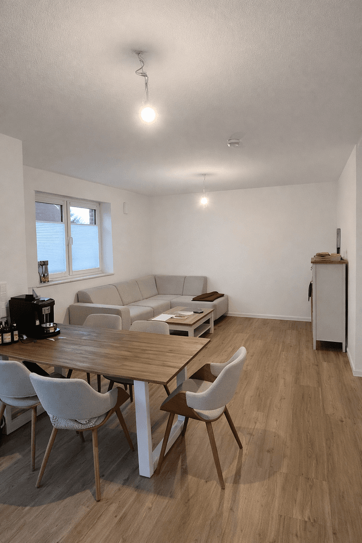 Pronájem bytu 2+1 55 m², Dinklage, Dolní Sasko Pronájem bytu 2+1 55 m², Dinklage, Dolní Sasko