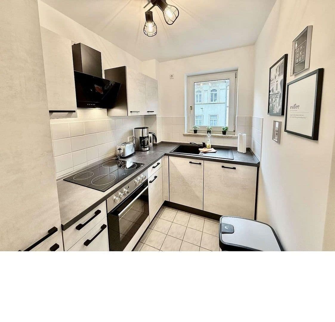 Pronájem bytu 2+1 49 m², Essen, Severní Porýní-Vestfálsko Pronájem bytu 2+1 49 m², Essen, Severní Porýní-Vestfálsko