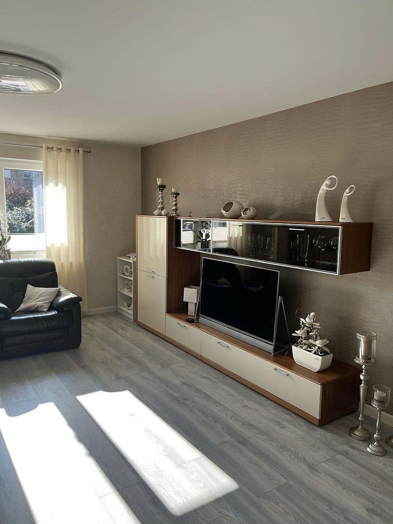 Prodej domu 180 m², pozemek 850 m², Löningen, Dolní Sasko Prodej domu 180 m², pozemek 850 m², Löningen, Dolní Sasko