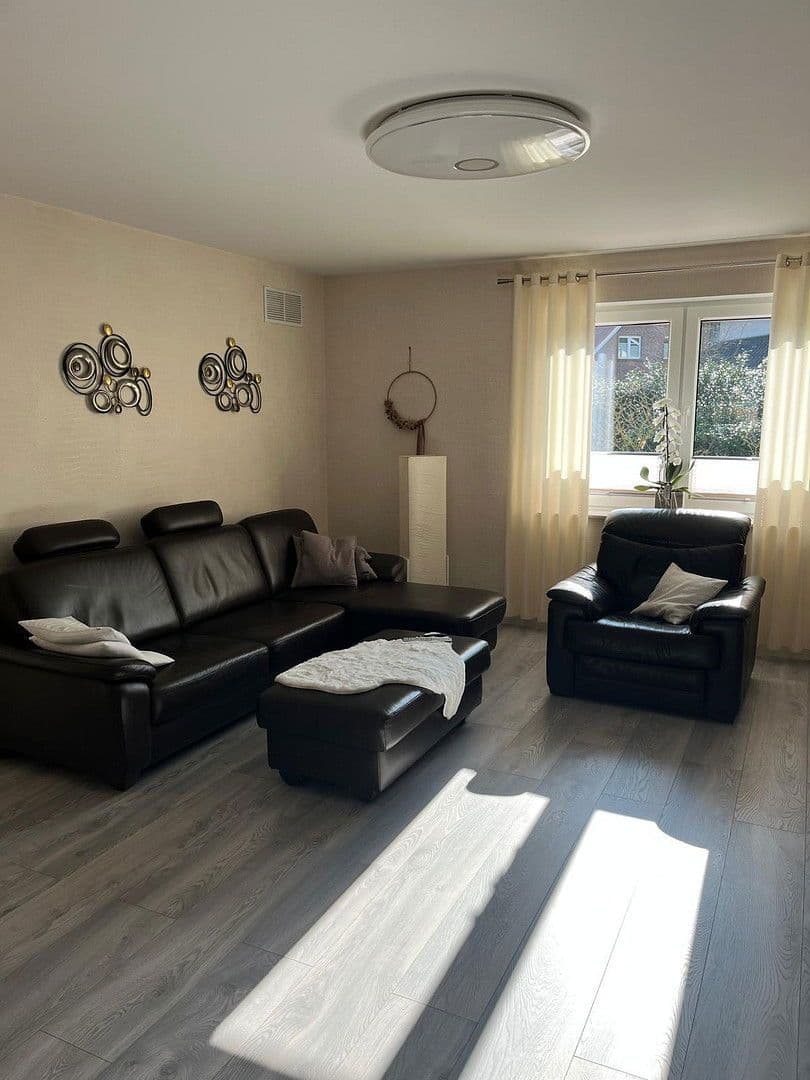 Prodej domu 180 m², pozemek 850 m², Löningen, Dolní Sasko Prodej domu 180 m², pozemek 850 m², Löningen, Dolní Sasko