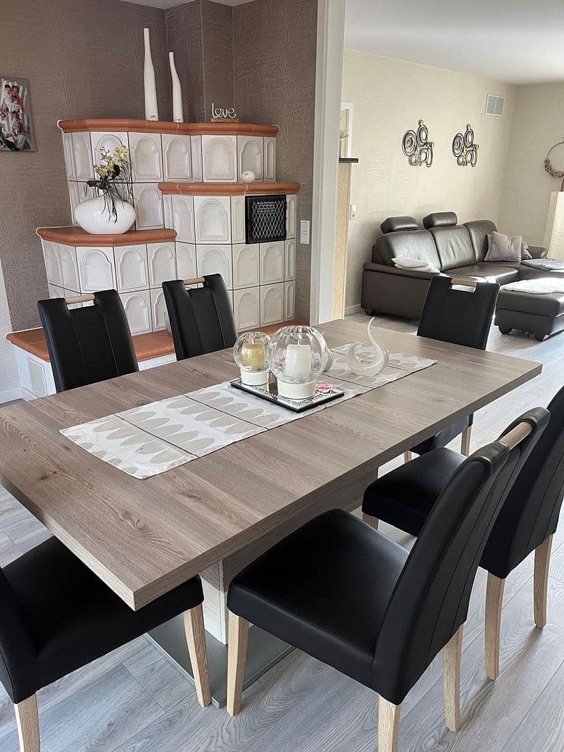 Prodej domu 180 m², pozemek 850 m², Löningen, Dolní Sasko Prodej domu 180 m², pozemek 850 m², Löningen, Dolní Sasko