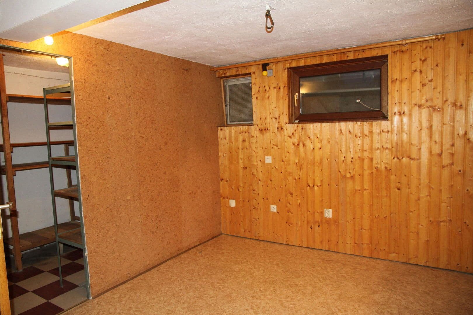 Prodej domu 161 m², pozemek 504 m², Bruchköbel, Hessen Prodej domu 161 m², pozemek 504 m², Bruchköbel, Hessen