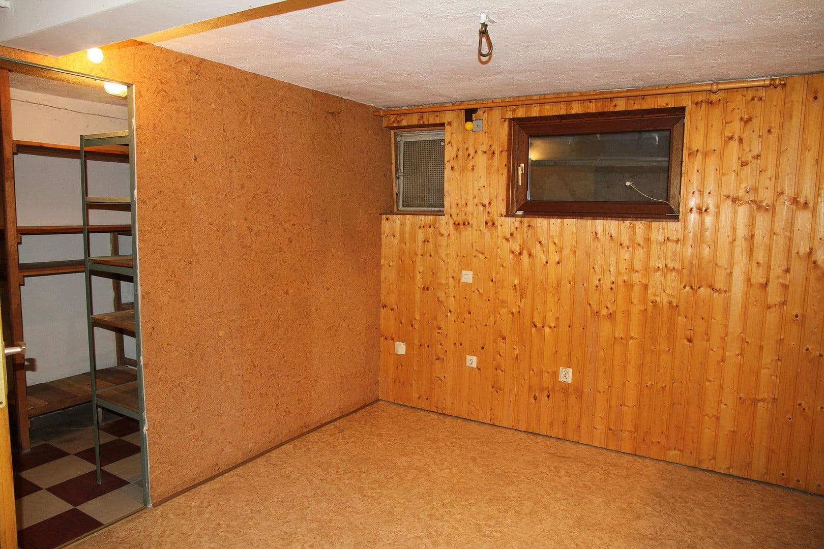 Prodej domu 161 m², pozemek 504 m², Bruchköbel, Hessen Prodej domu 161 m², pozemek 504 m², Bruchköbel, Hessen