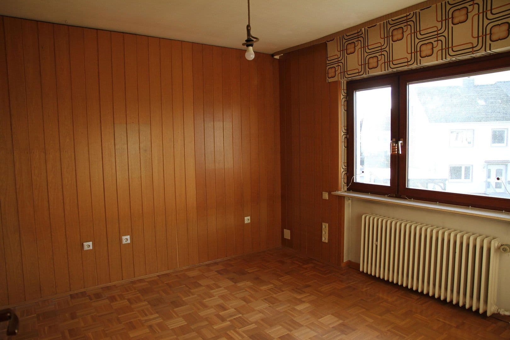 Prodej domu 161 m², pozemek 504 m², Bruchköbel, Hessen Prodej domu 161 m², pozemek 504 m², Bruchköbel, Hessen