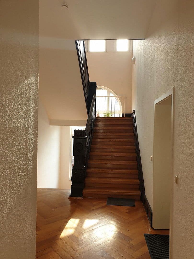 Pronájem bytu 2+1 50 m², Rohrer Str. 2, Meiningen, Durynsko Pronájem bytu 2+1 50 m², Rohrer Str. 2, Meiningen, Durynsko