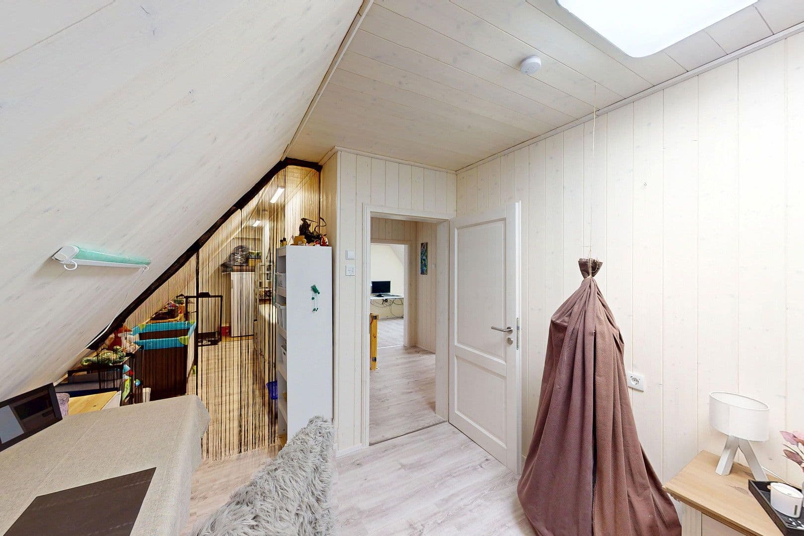 Prodej domu 135 m², pozemek 1.670 m², Hohenlucht 5, Oederquart, Dolní Sasko Prodej domu 135 m², pozemek 1.670 m², Hohenlucht 5, Oederquart, Dolní Sasko