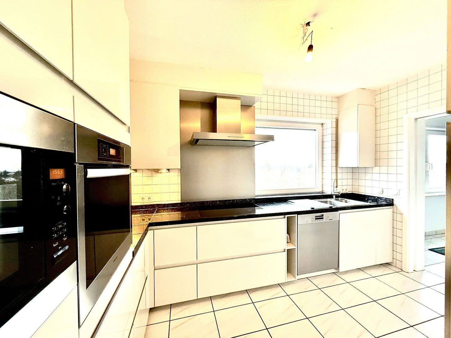 Prodej domu 270 m², pozemek 776 m², Weisenheim am Berg, Porýní-Falc Prodej domu 270 m², pozemek 776 m², Weisenheim am Berg, Porýní-Falc